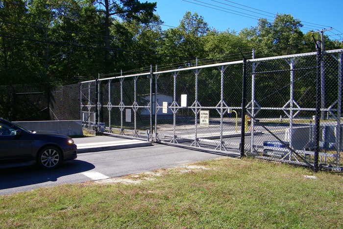 commercial fencing